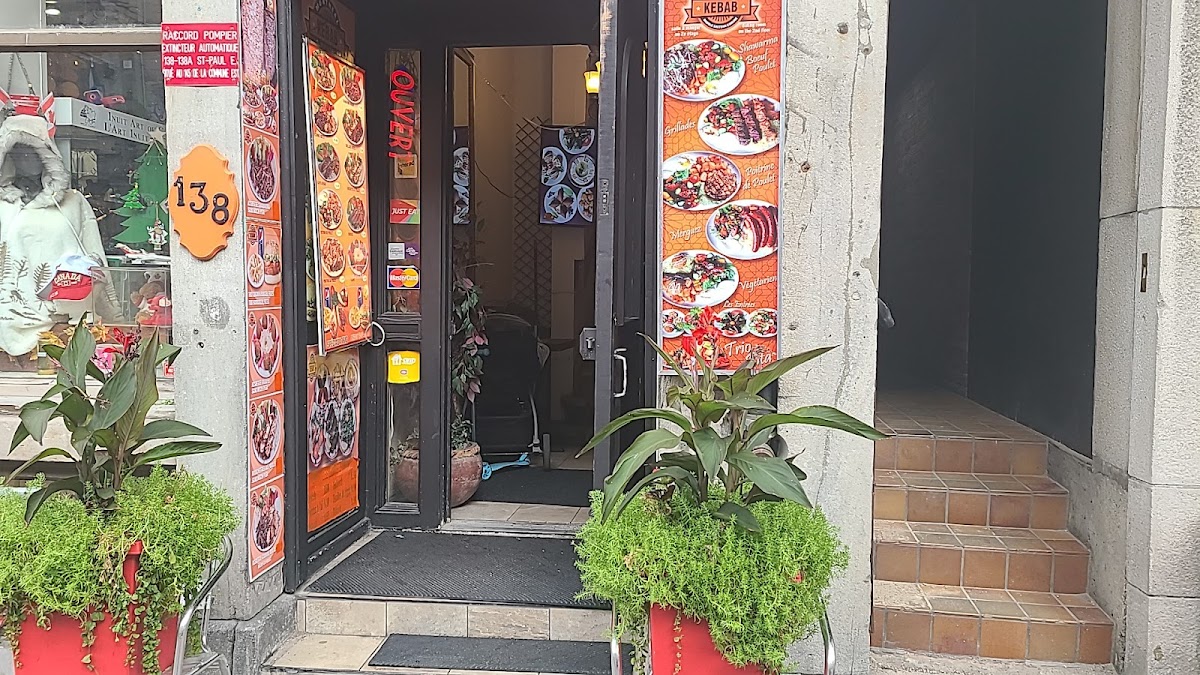 Montreal Kebab-1